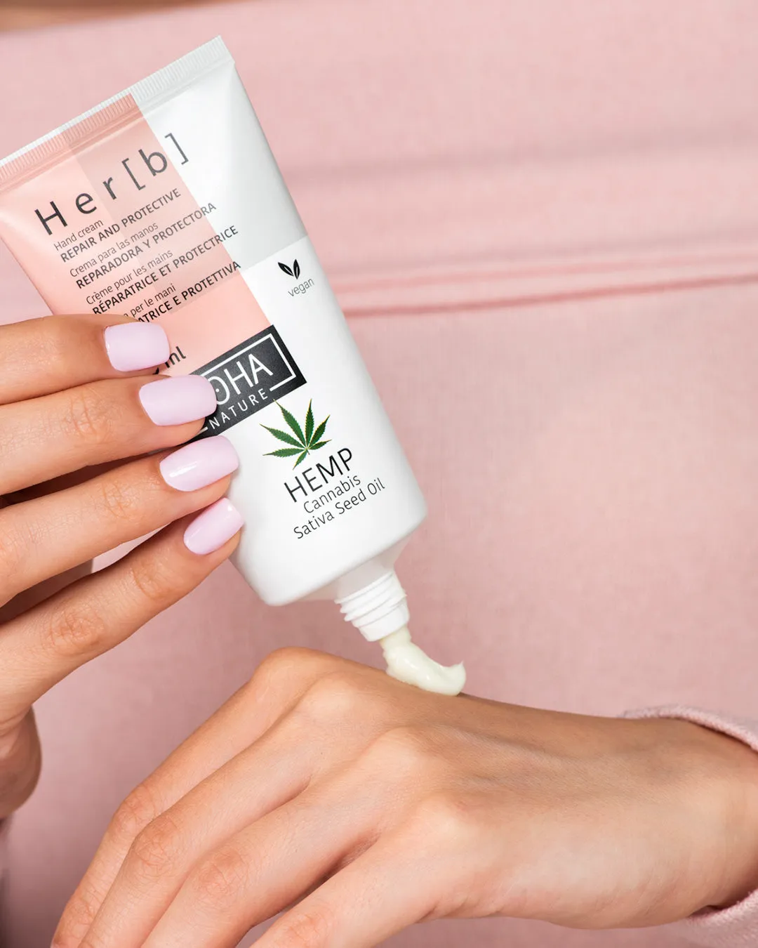 Iroha Nature crema mani canapa riparatrice protettiva