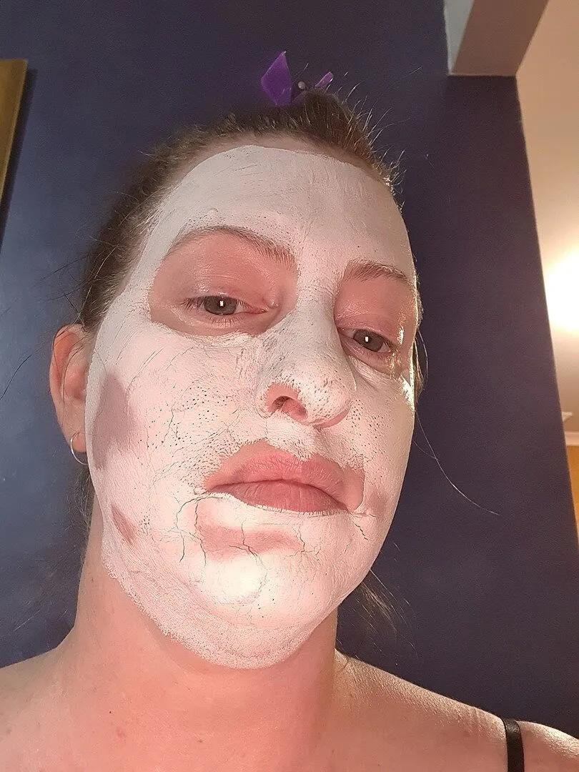 Sand & Sky Australian Pink Clay maschera viso affinante pori