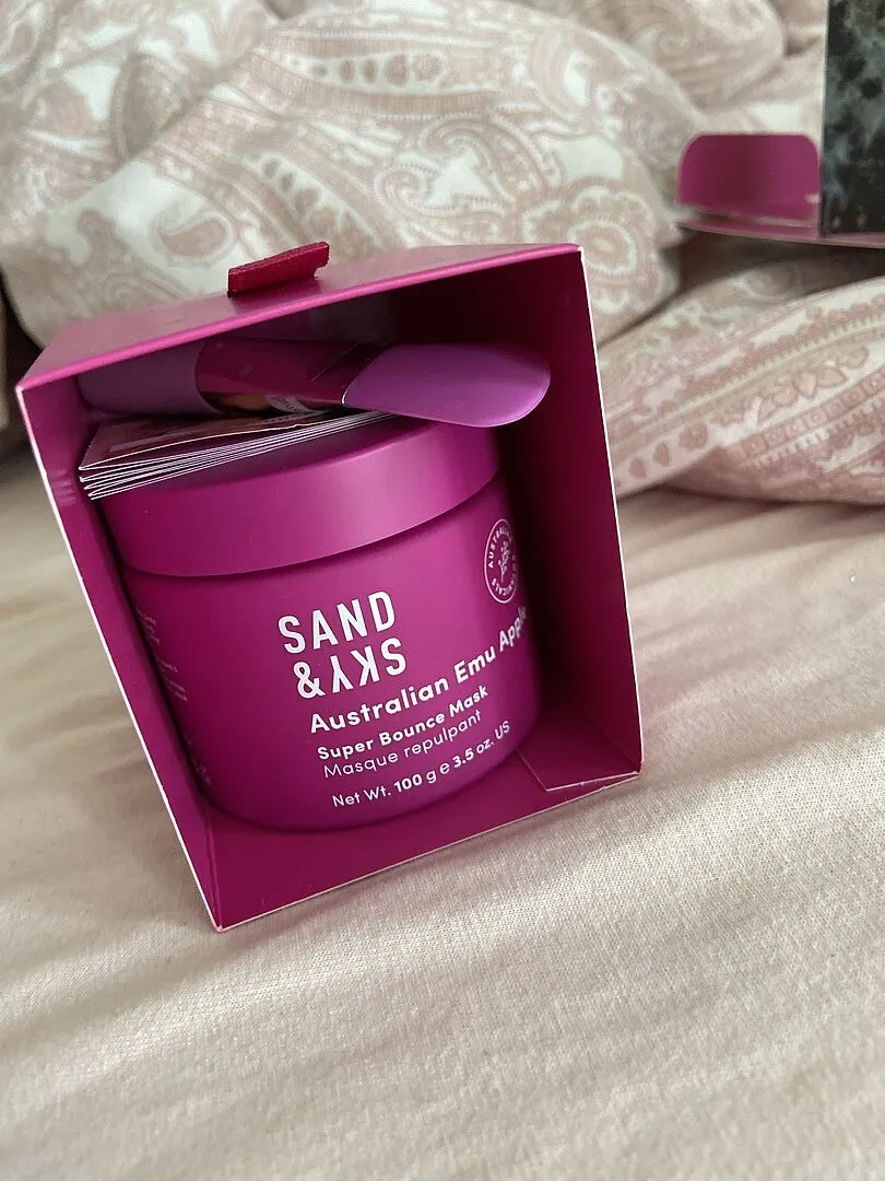 Sand & Sky Glow Berries Super Bounce Mask illuminante