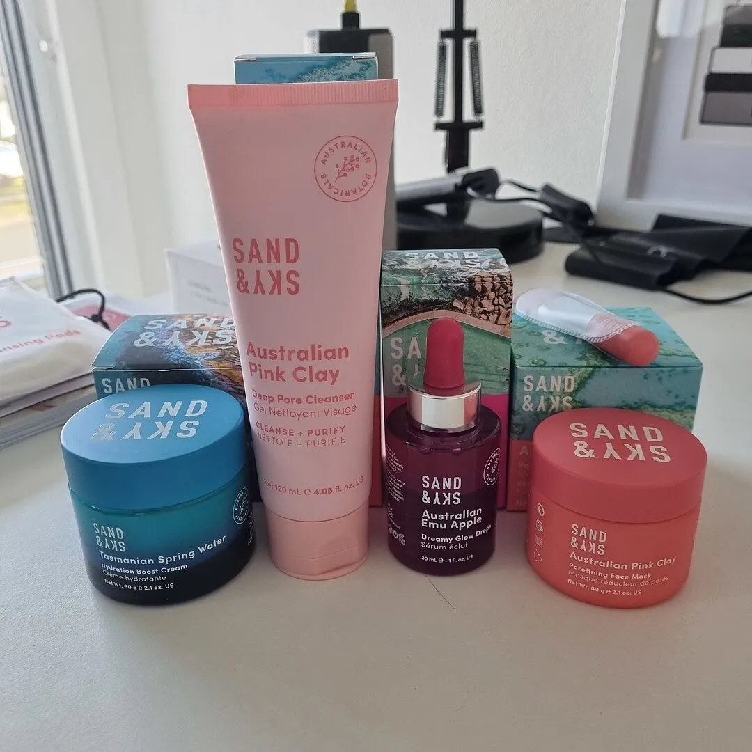 Sand & Sky Australian Pink Clay Deep Pore Cleanser detergente pori